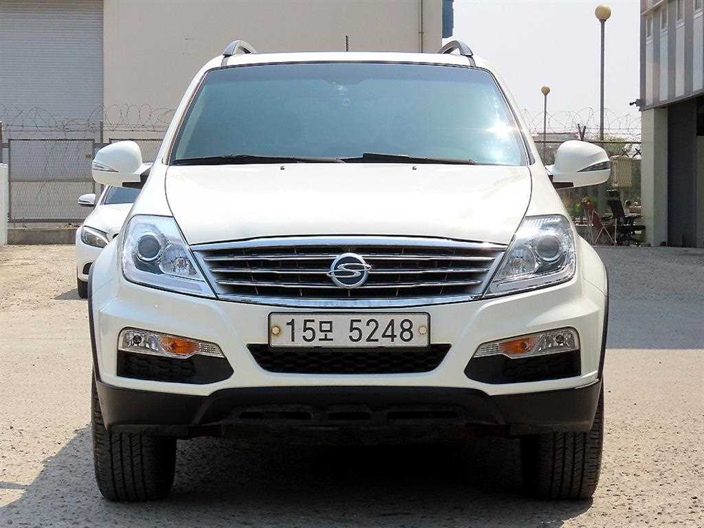 Ssangyong Rexton - Vista 2