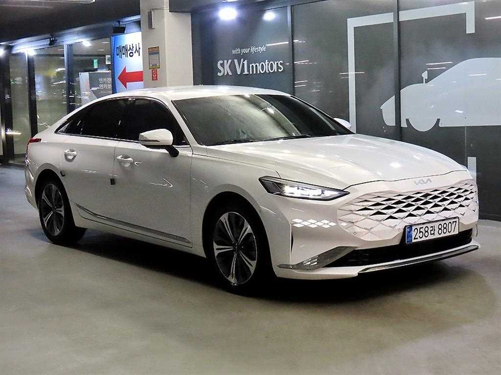 KIA K8 - Vista 2