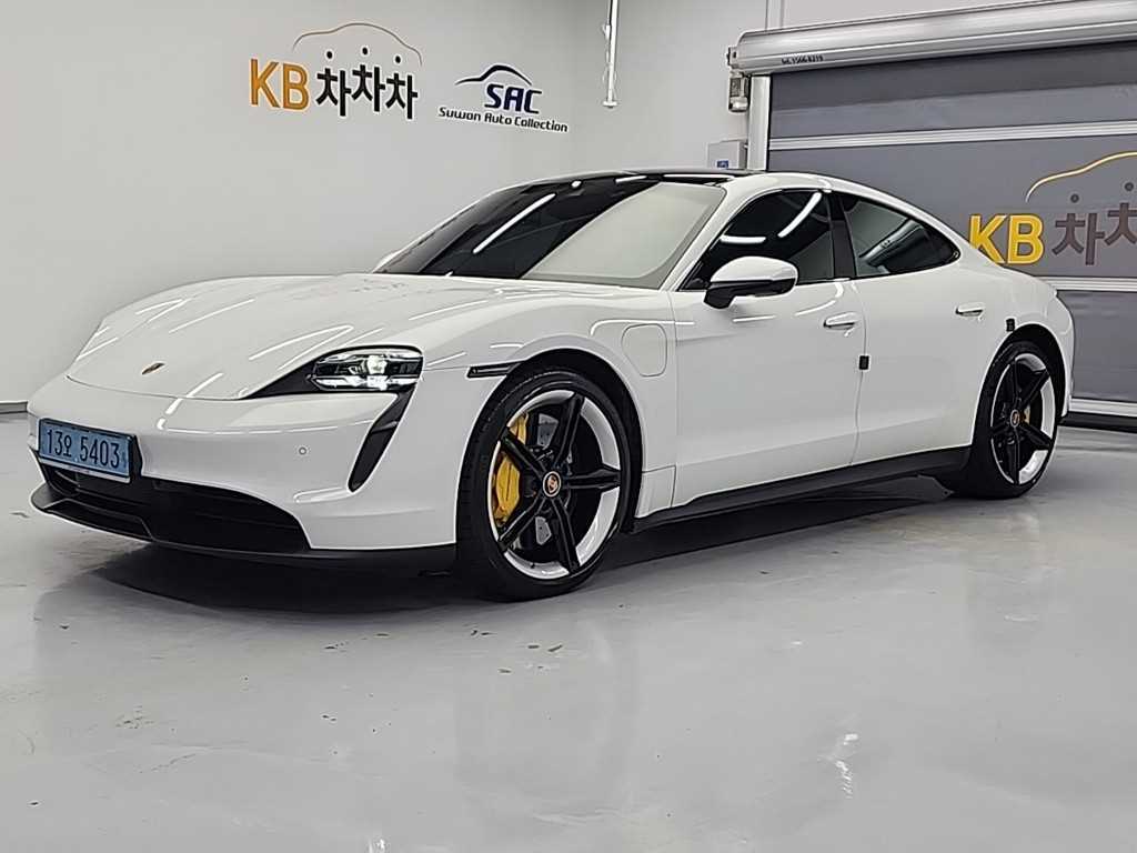 Porsche Taycan - Vista 4