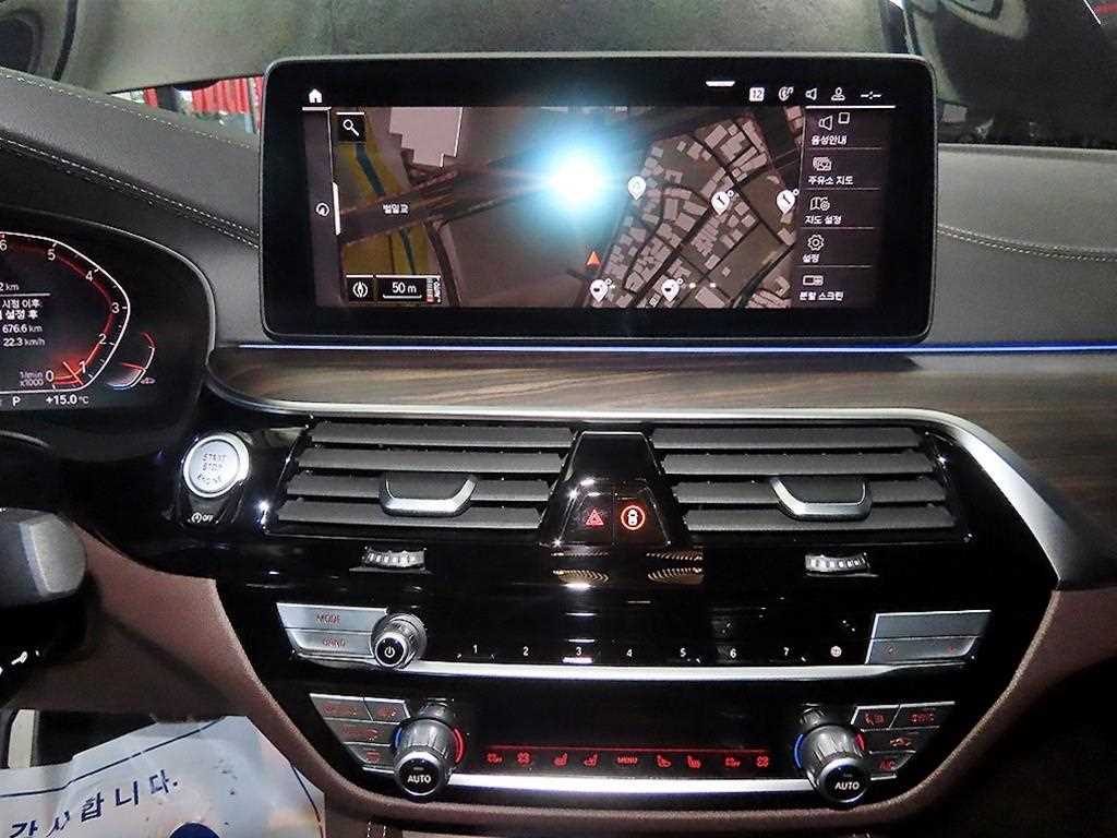 BMW 5 Series - Vista 11