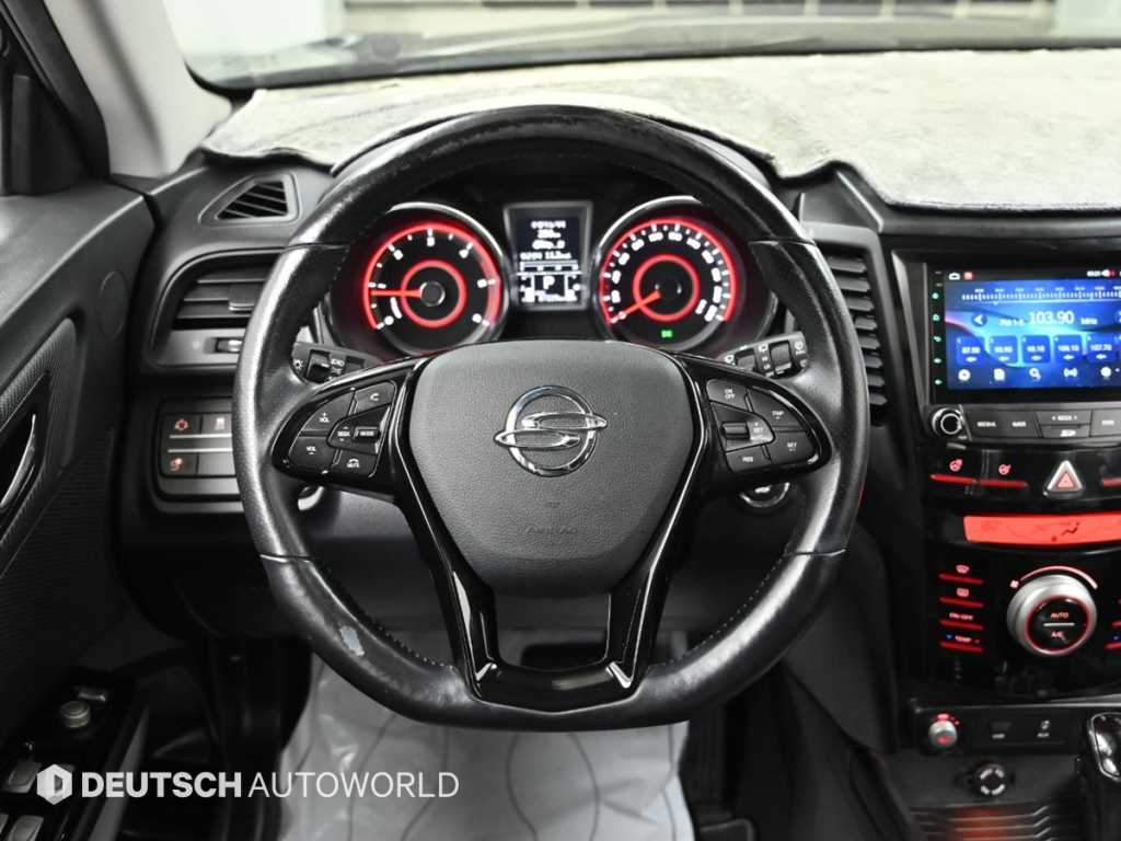 Ssangyong Tivoli 2018 Azul - Importación desde Corea - HF Imports Iquique - Foto 13