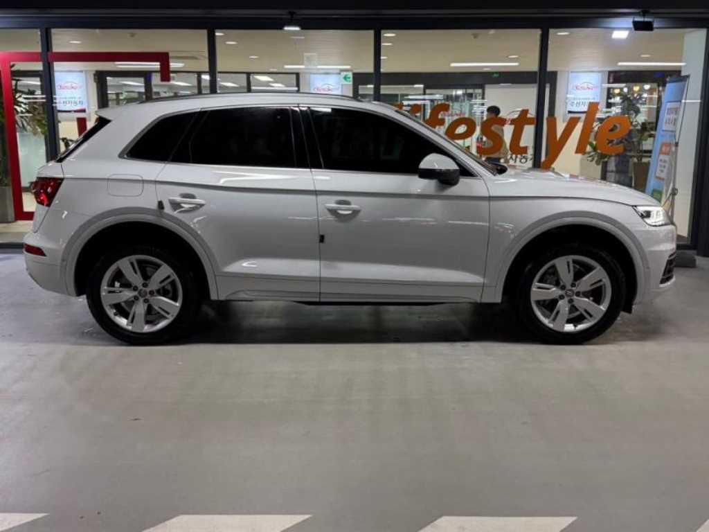 Audi Q5 - Vista 3