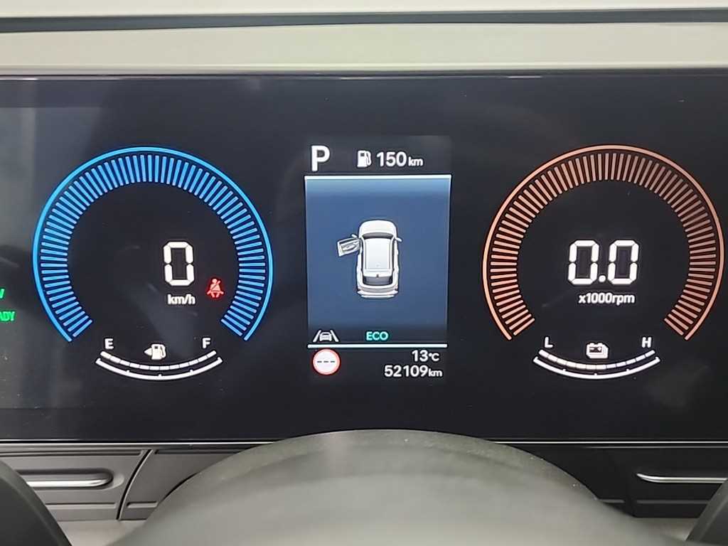 HYUNDAI Kona - Vista 6