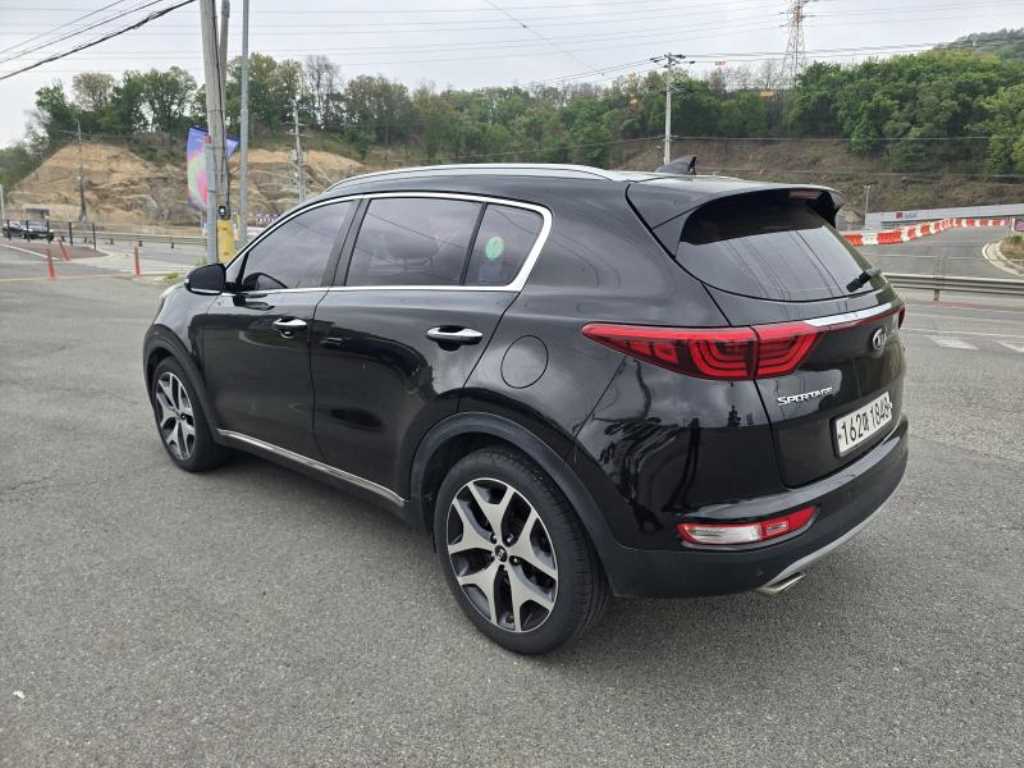KIA Sportage - Vista 6
