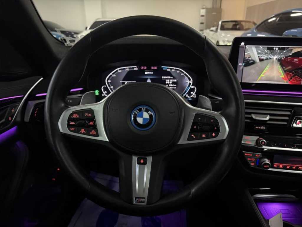 BMW 5 Series - Vista 10