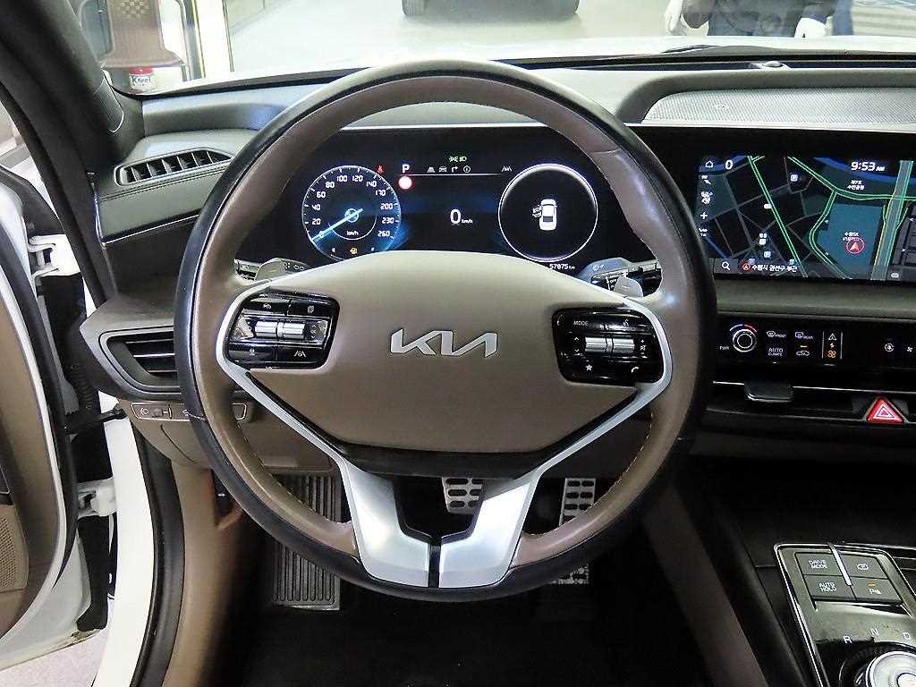 KIA K8 - Vista 8