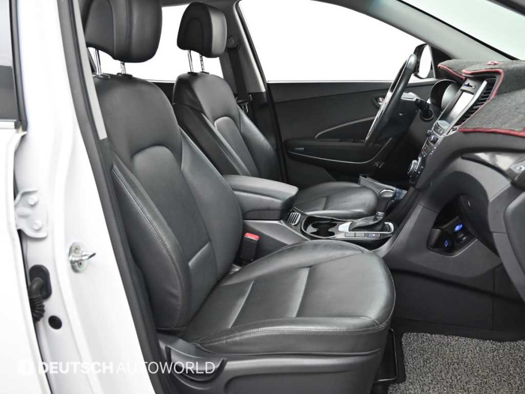 HYUNDAI Santa Fe - Vista 10