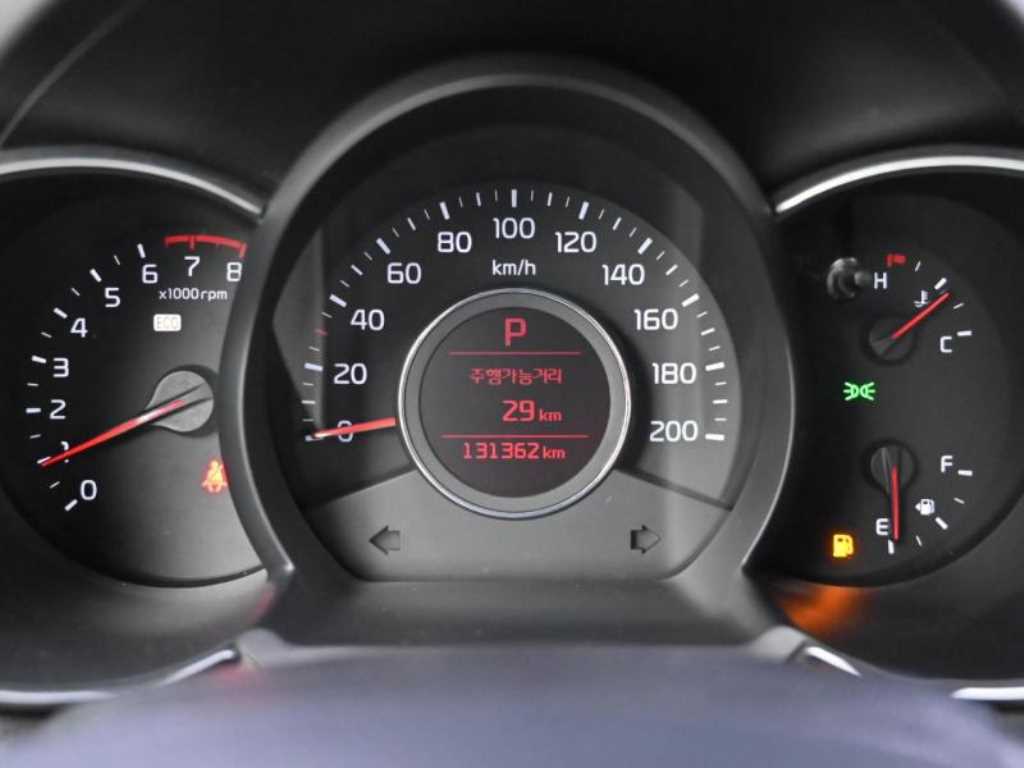 KIA Morning - Vista 8