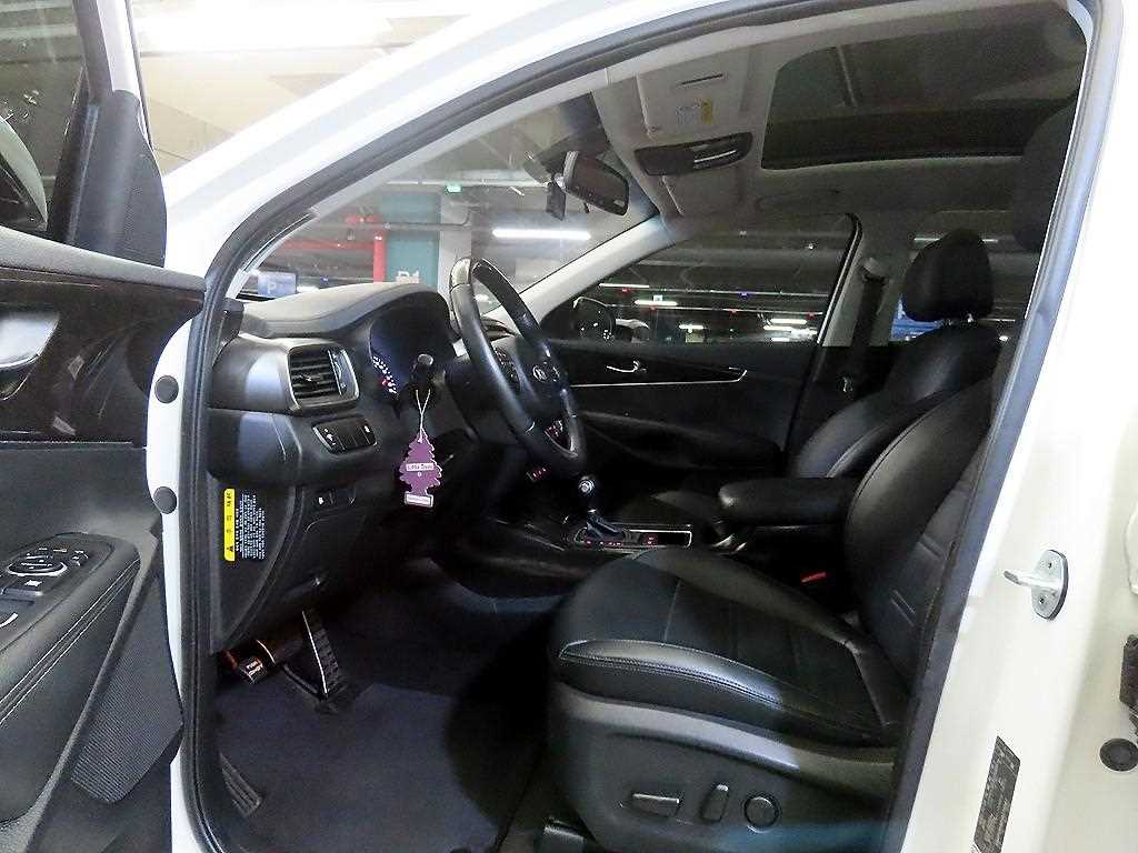 KIA Sorento - Vista 6