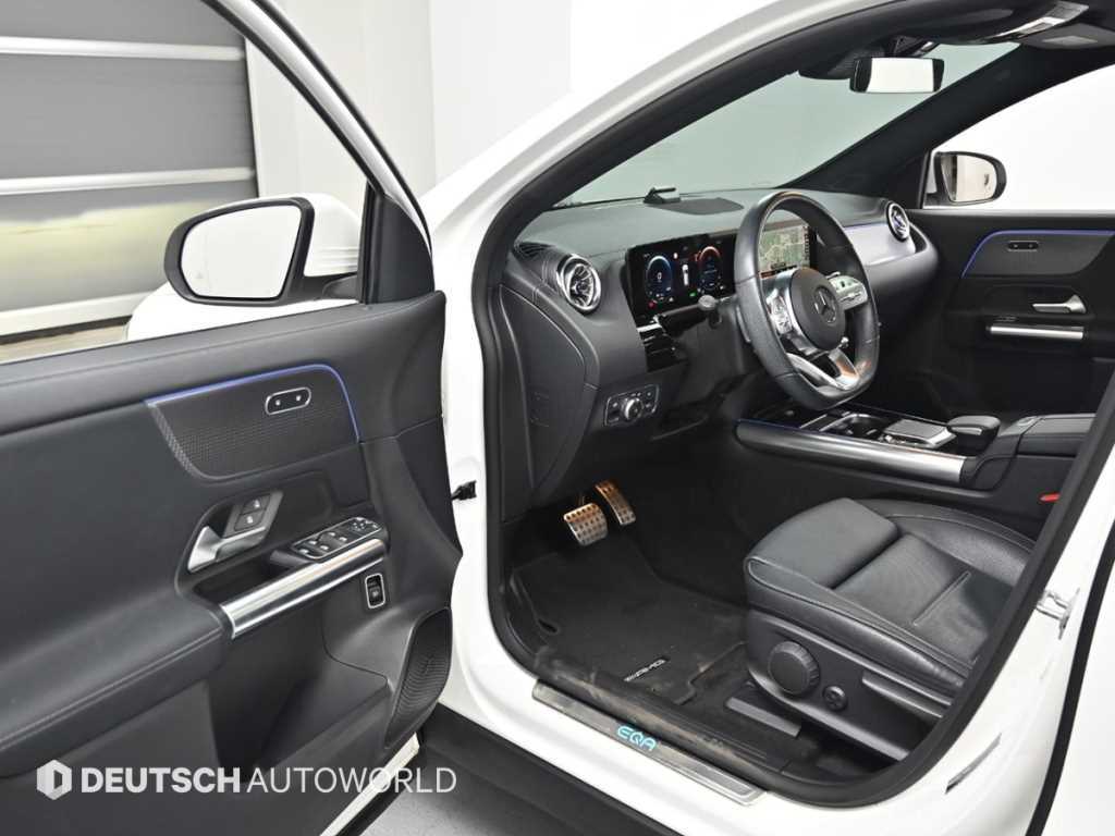 Mercedes Benz EQA - Vista 11