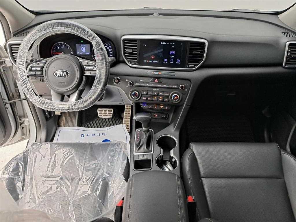 KIA Sportage - Vista 6