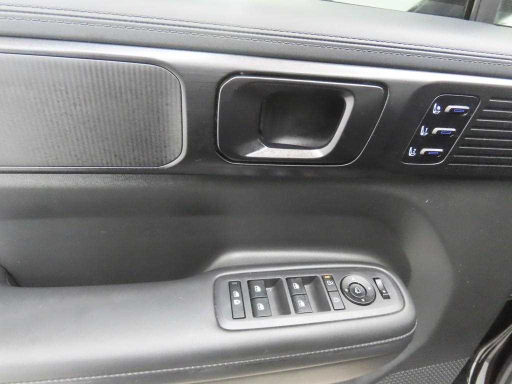 HYUNDAI Santa Fe - Vista 9