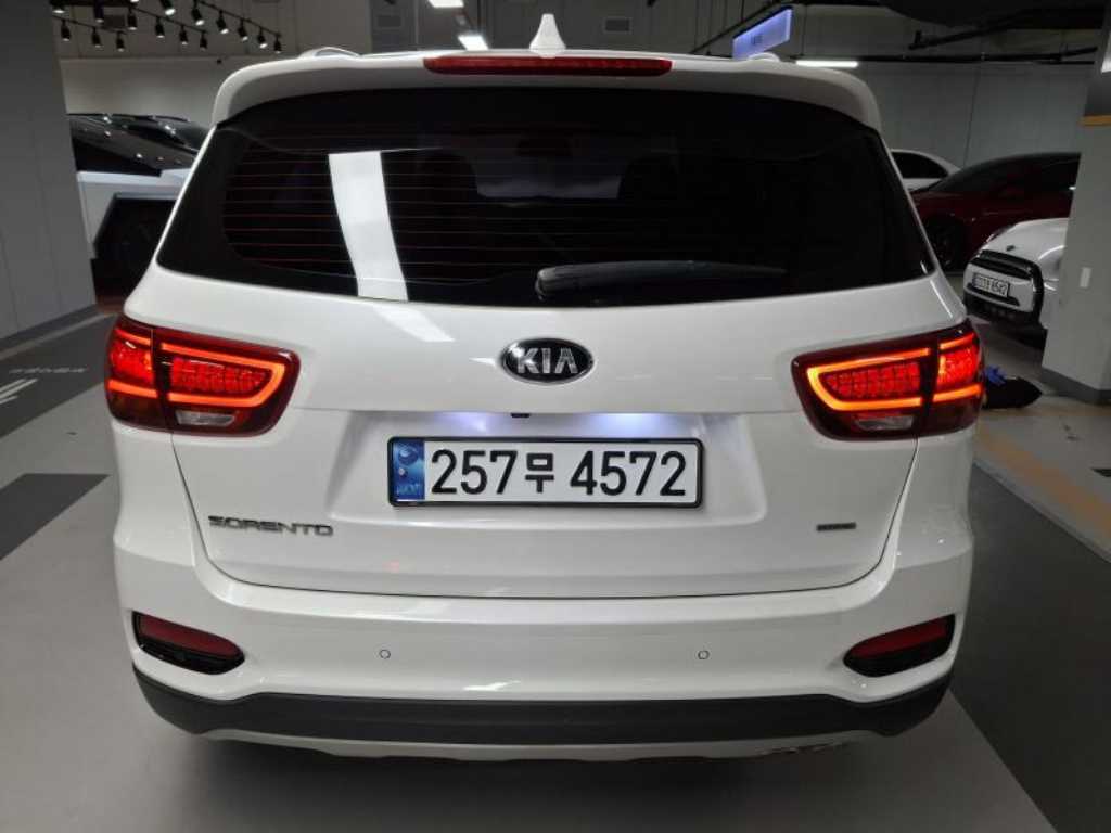 KIA Sorento - Vista 4