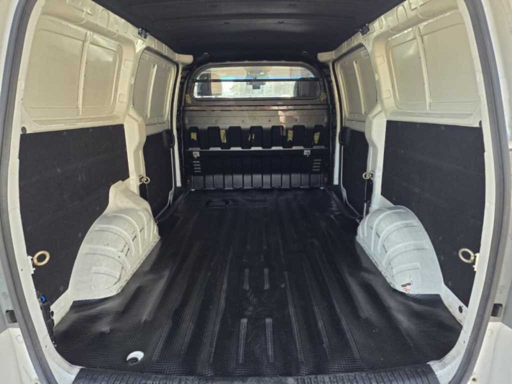 HYUNDAI Starex 2016 Blanco - Importación desde Corea - HF Imports Iquique - Foto 15