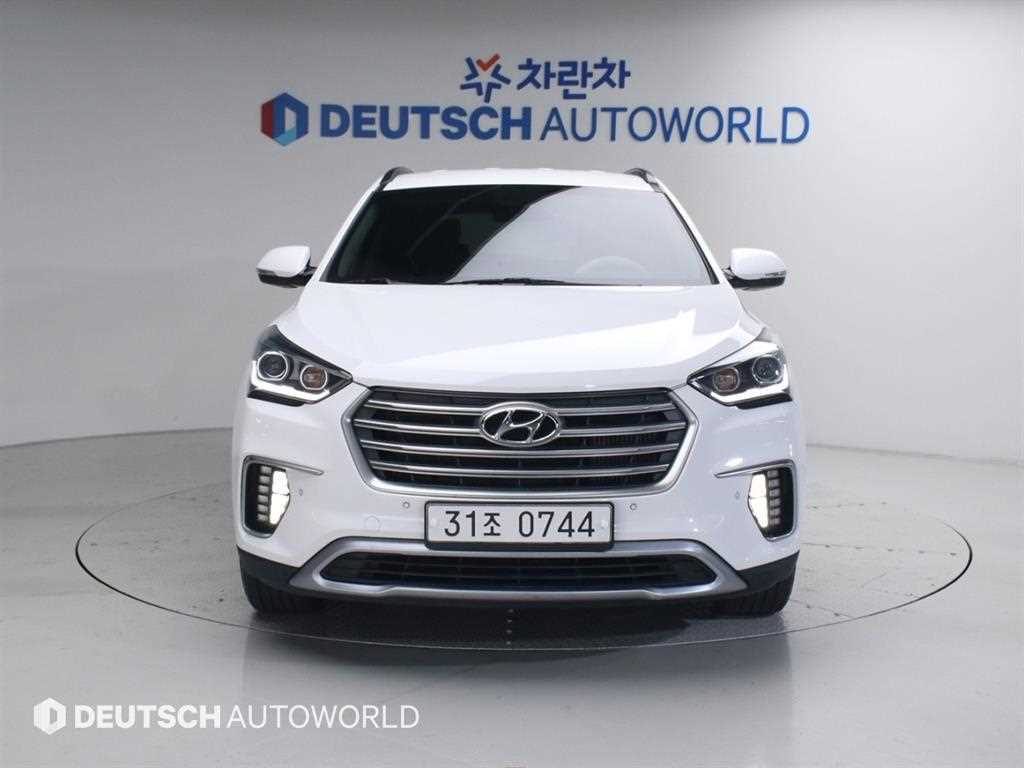 HYUNDAI Maxcruz - Vista 3