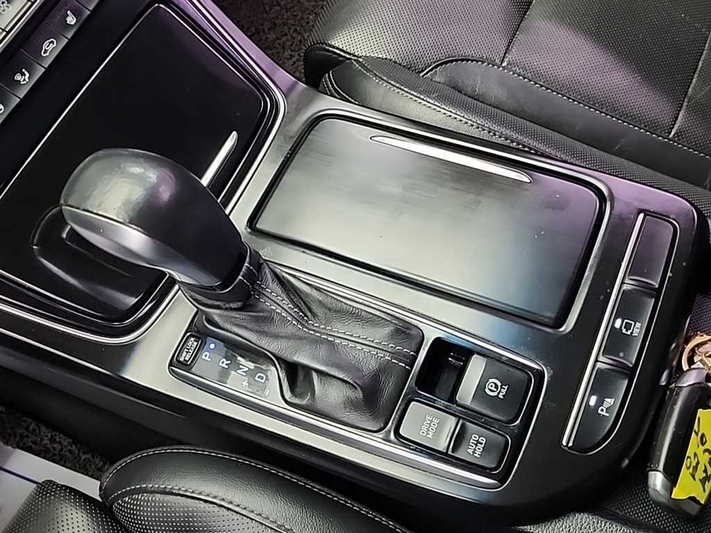 HYUNDAI Grandeur - Vista 8