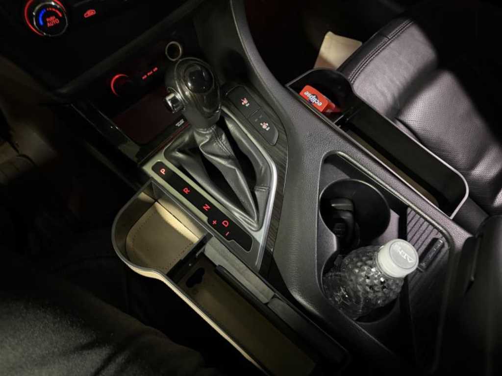 KIA K5 - Vista 8