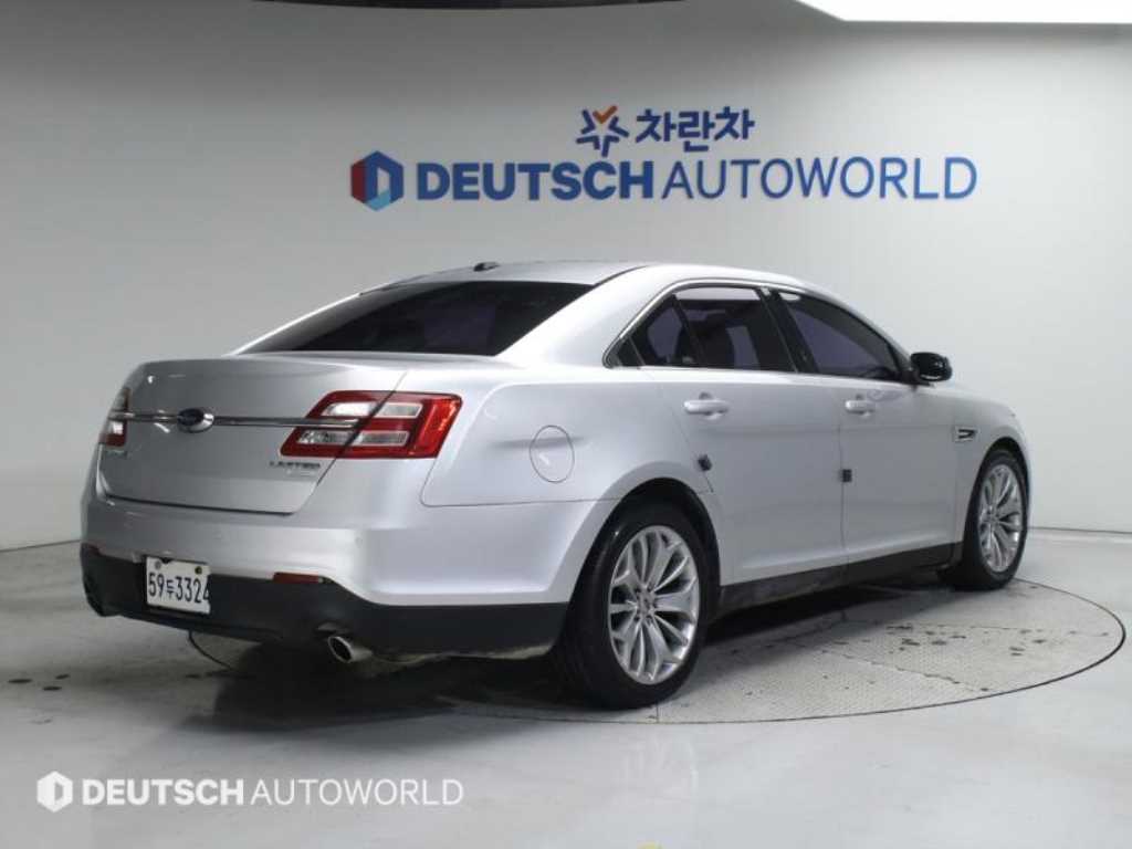 Ford Torus - Vista 10