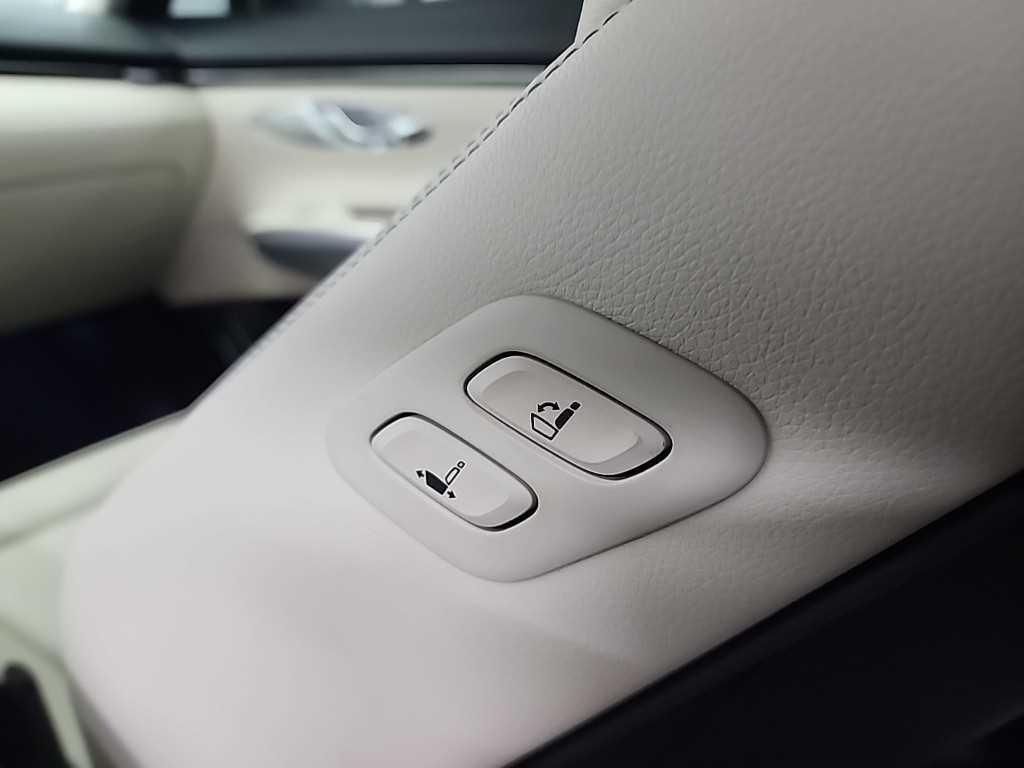 Genesis GV70 2023 Negro - Importación desde Corea - HF Imports Iquique - Foto 14