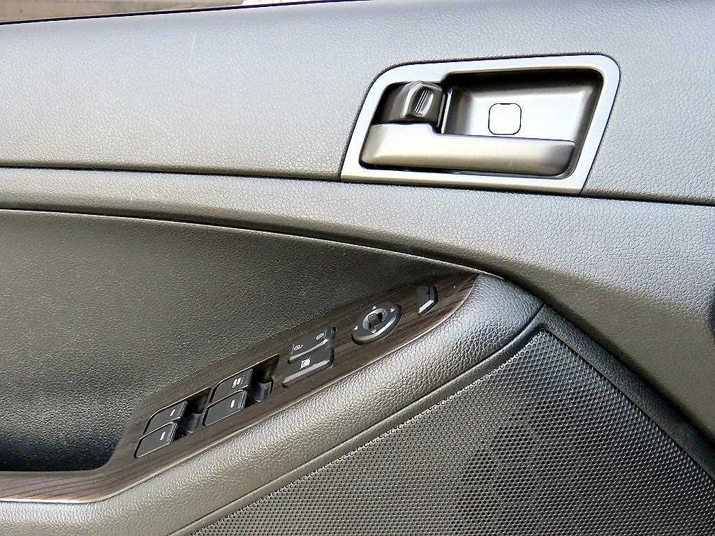 KIA K5 - Vista 11