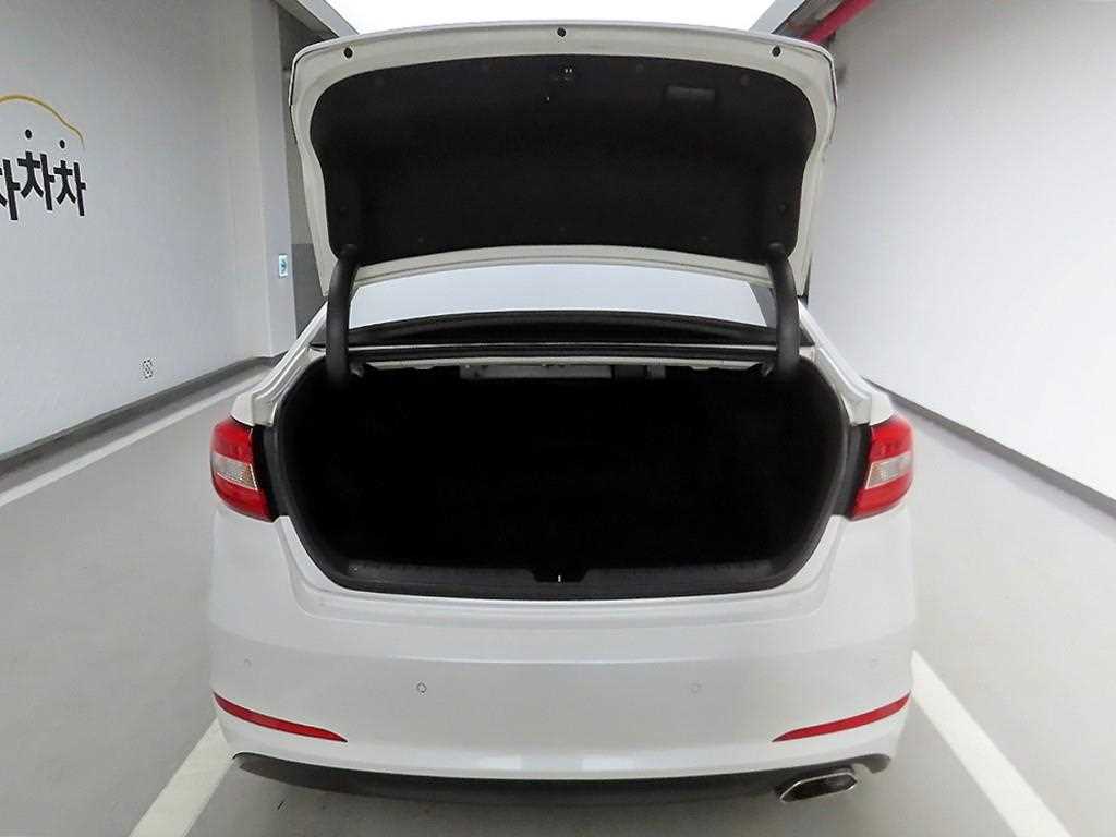 HYUNDAI Sonata - Vista 5