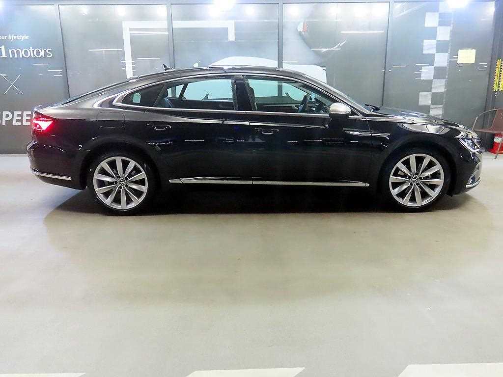 Volkswagen Arteon - Vista 3