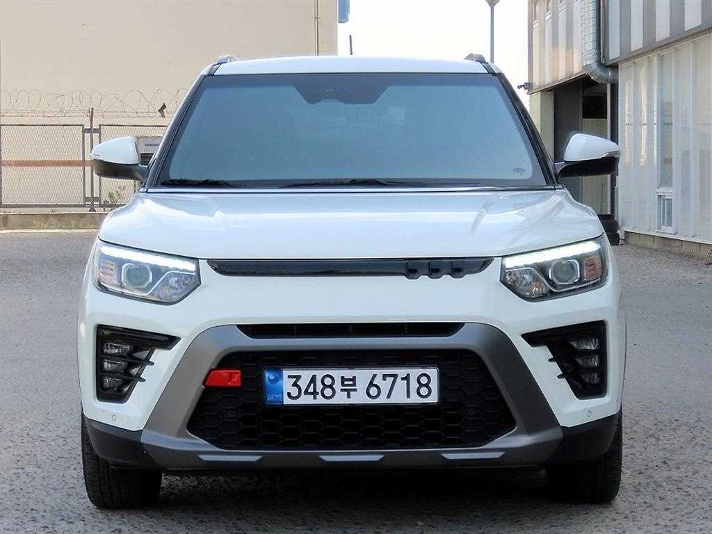 Ssangyong Tivoli 2024 Blanco - Importación desde Corea - HF Imports Iquique - Foto 1