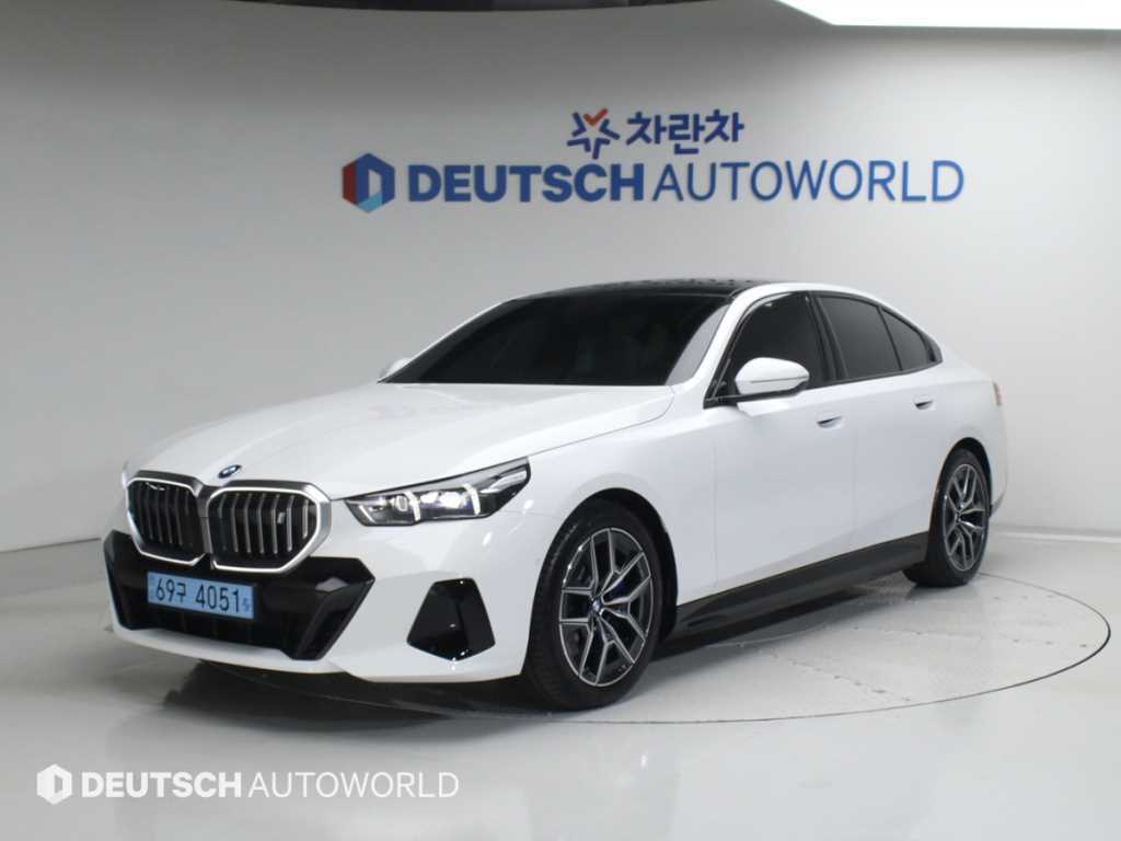 BMW i5 2026 Blanco - Importación desde Corea - HF Imports Iquique - Foto 1