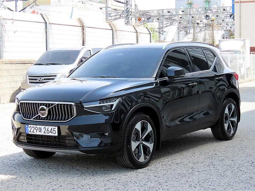 Volvo XC40 - Vista 2