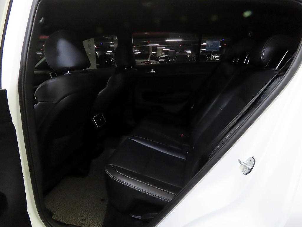 KIA Sportage - Vista 7