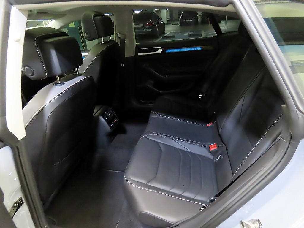 Volkswagen Arteon - Vista 7