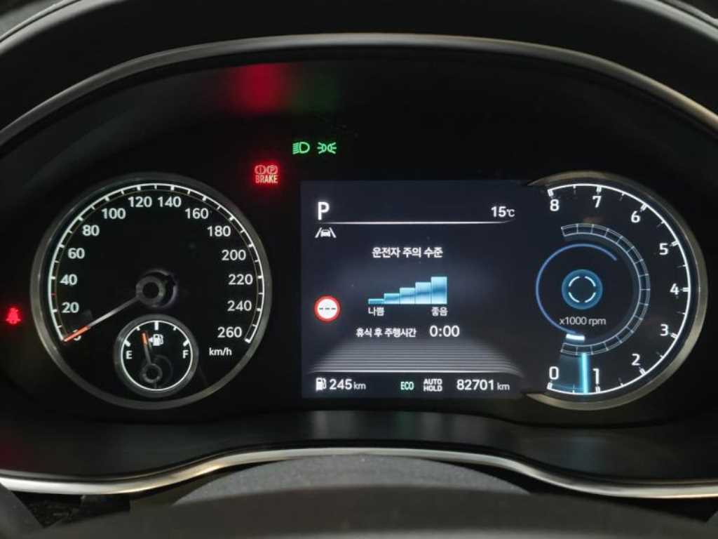 Genesis G80 - Vista 6