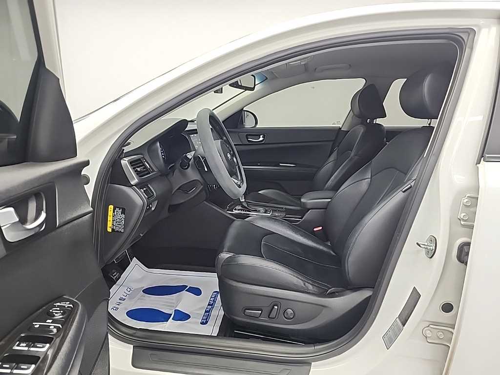 KIA K5 - Vista 11