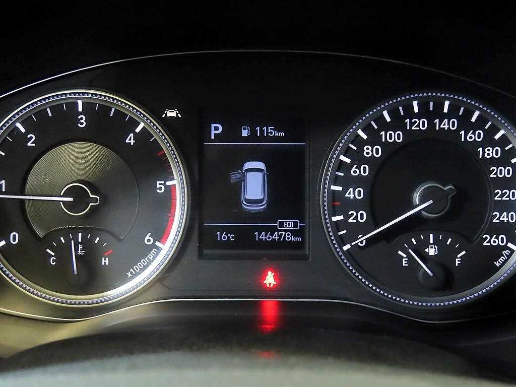 HYUNDAI Santa Fe - Vista 9
