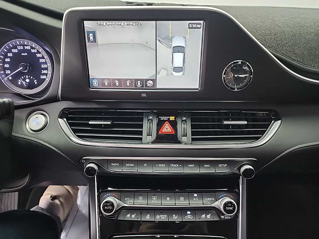 HYUNDAI Grandeur - Vista 10