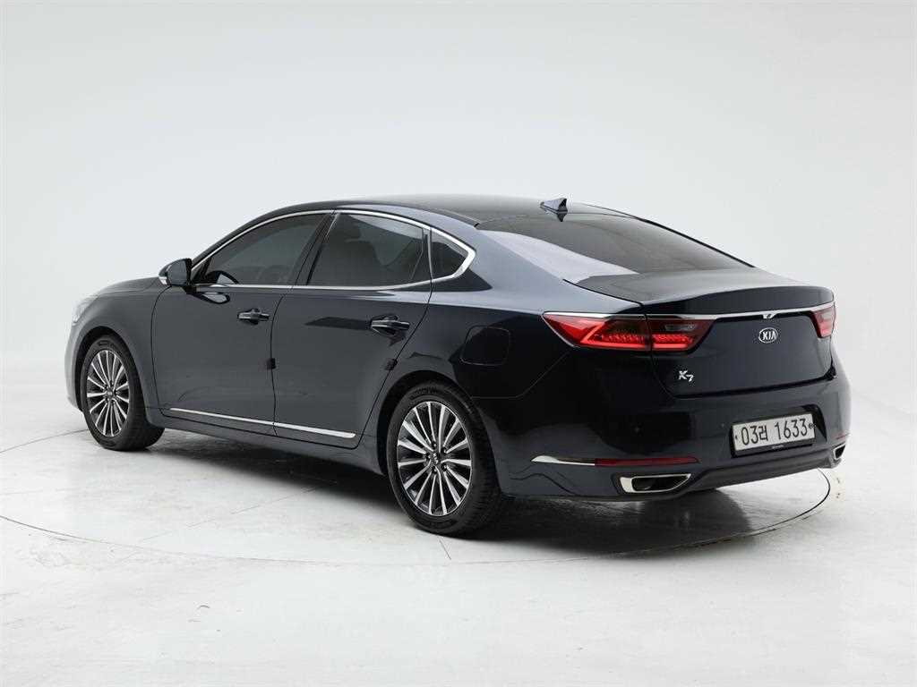 KIA K7 - Vista 4