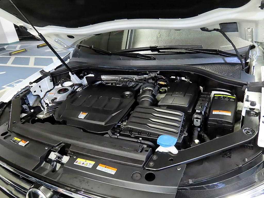 Volkswagen Tiguan 2021 Blanco - Importación desde Corea - HF Imports Iquique - Foto 19