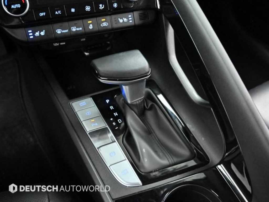 HYUNDAI Avante - Vista 11