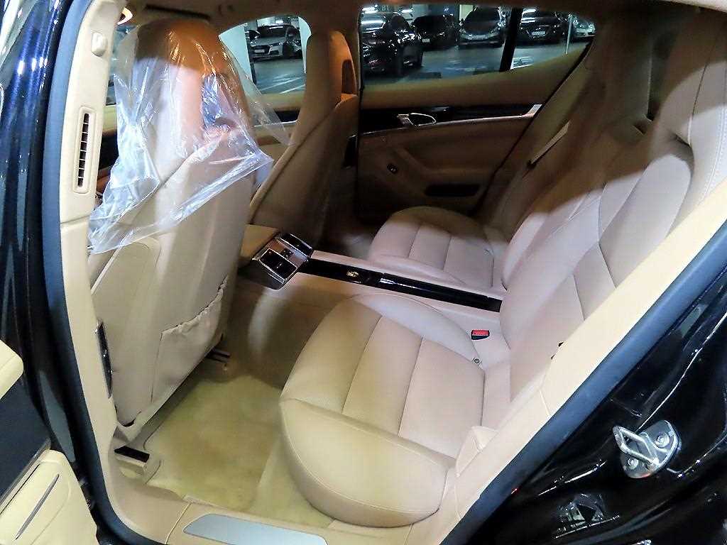 Porsche Panamera - Vista 7