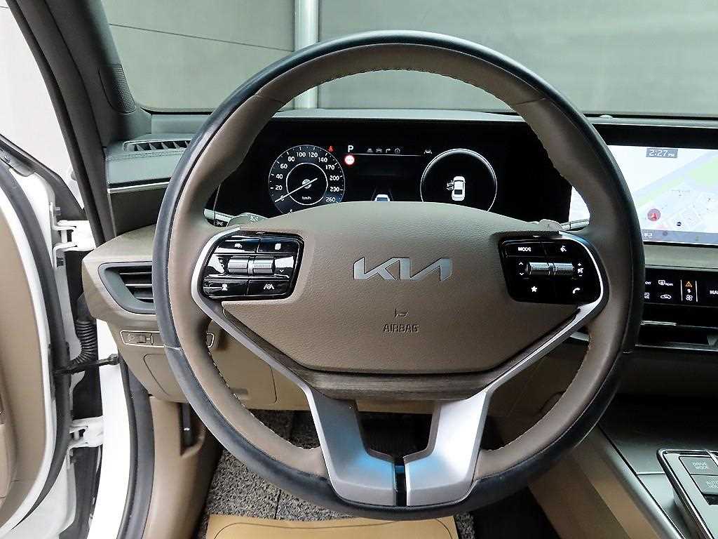 KIA K8 - Vista 9