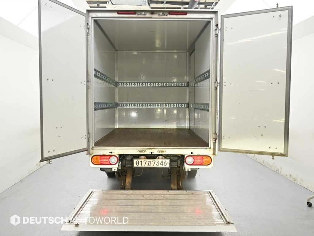 Small Truck Top_Integrated Top Powergate 2023 Blanco - Importación desde Corea - HF Imports Iquique - Foto 19