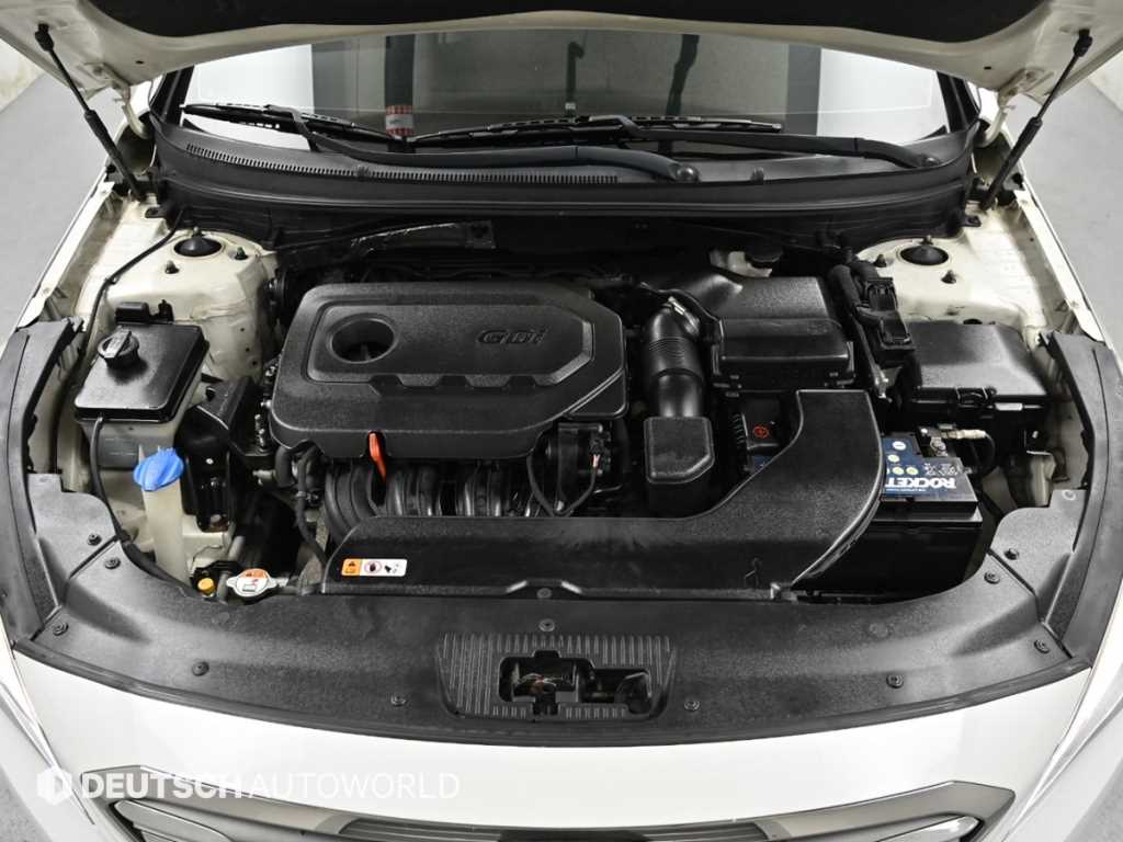 HYUNDAI Sonata - Vista 6