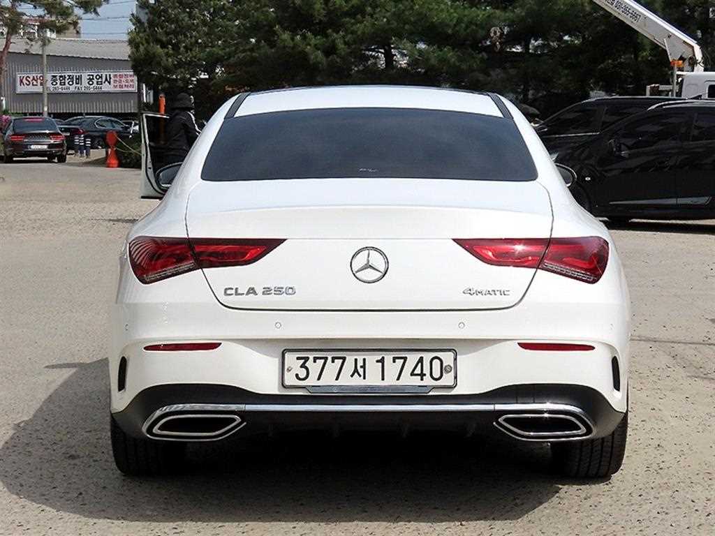 Mercedes Benz CLA Class - Vista 5