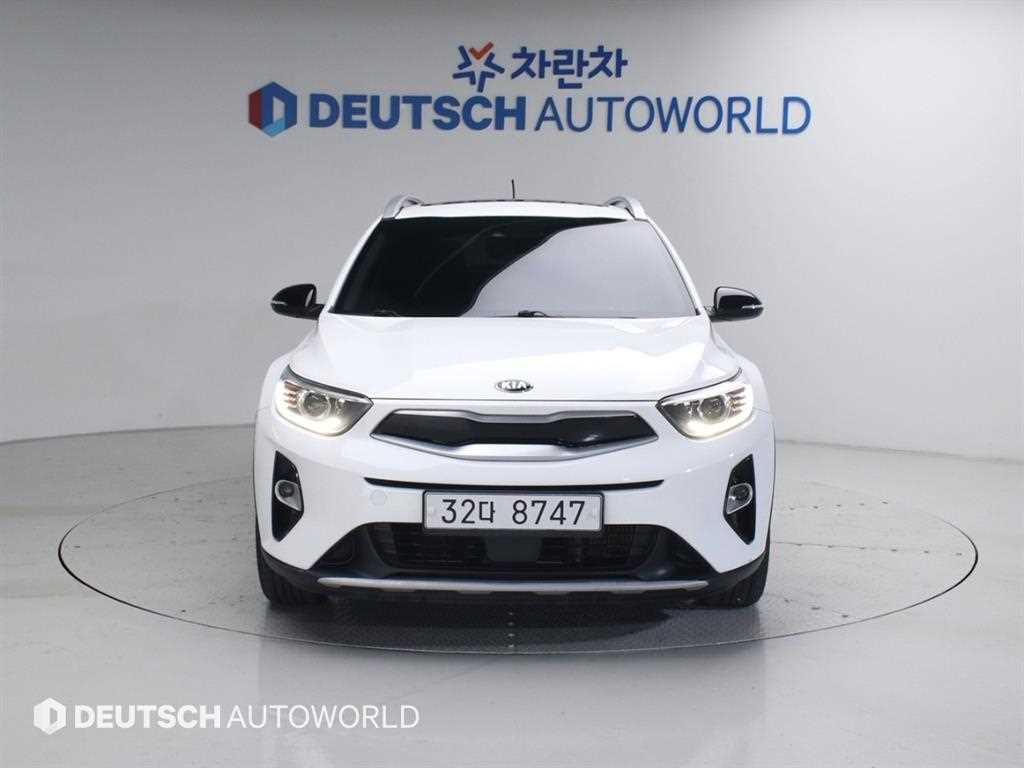 KIA Stonic - Vista 3
