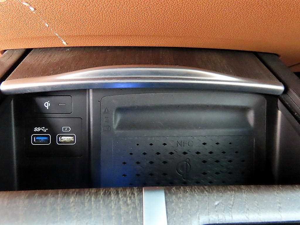 Genesis G80 2021 Azul - Importación desde Corea - HF Imports Iquique - Foto 15