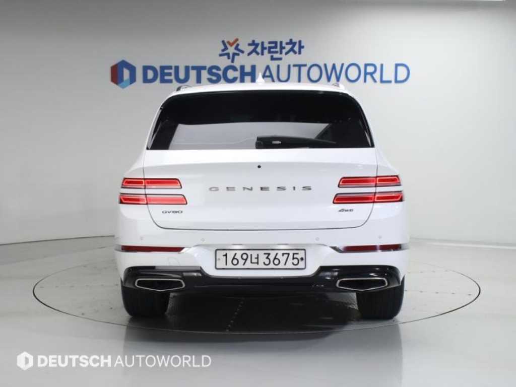 Genesis GV80 - Vista 5