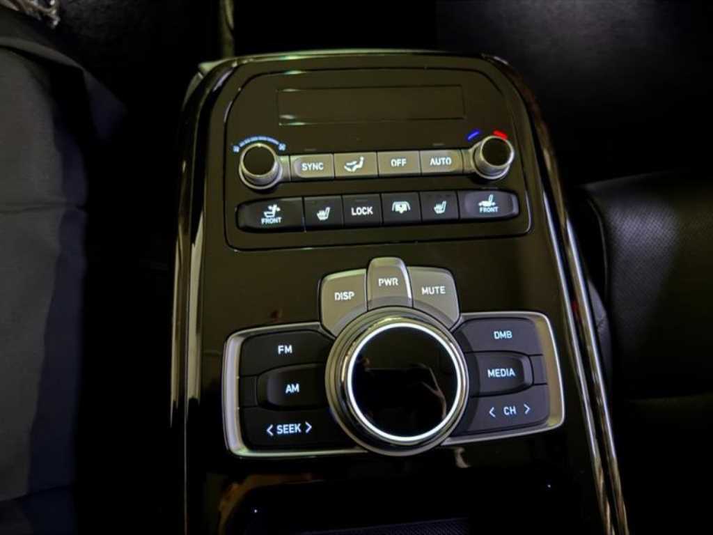 Genesis G90 2020 Negro - Importación desde Corea - HF Imports Iquique - Foto 13