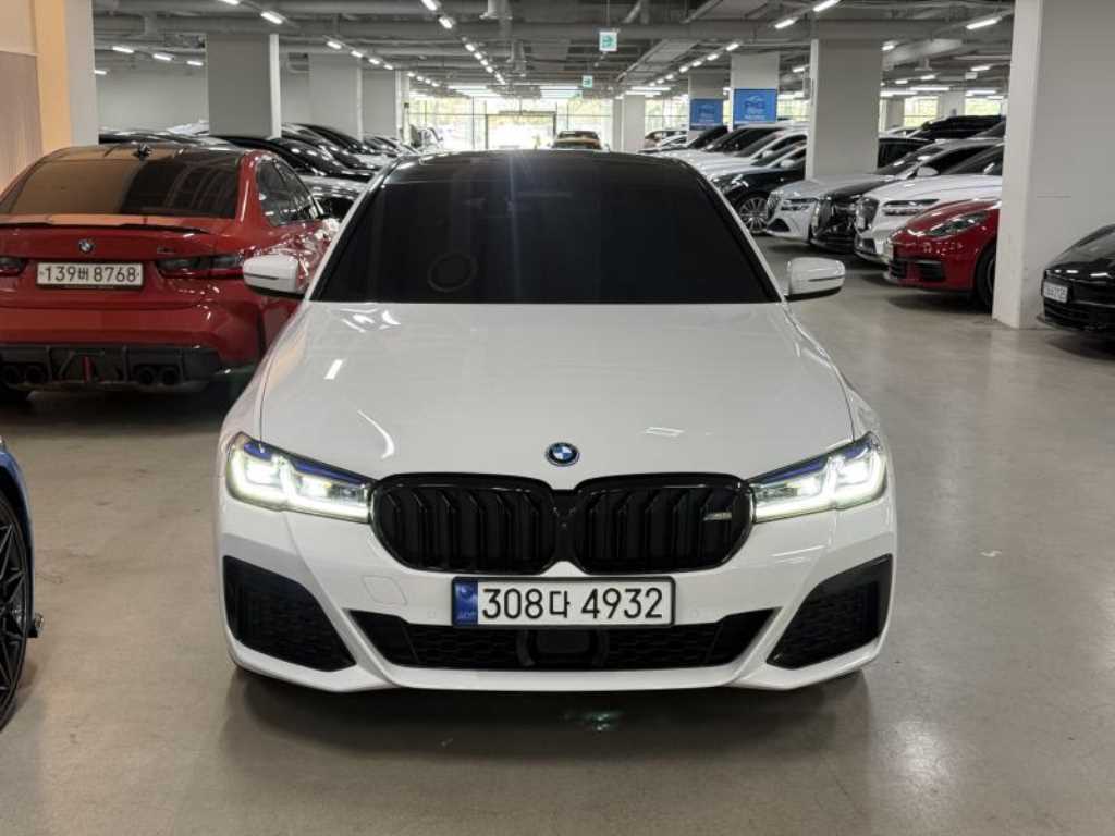 BMW 5 Series - Vista 3