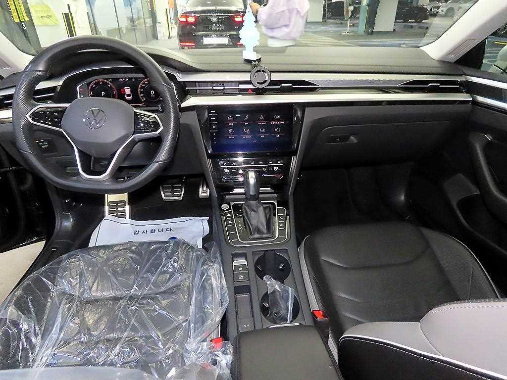 Volkswagen Arteon - Vista 10