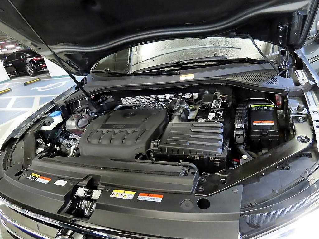 Volkswagen Tiguan 2023 Gris - Importación desde Corea - HF Imports Iquique - Foto 19